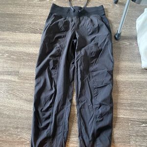 lululemon dance studio joggers size 4